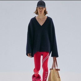 Blueitaly™ for: LOEWE - Paris - 06/2022 - www.blueitaly.org
